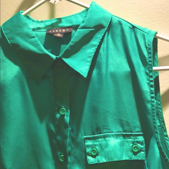 Bright green tank - Picture 7 of 7